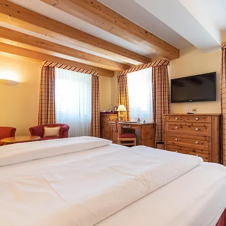 Kaiserhof Kitzbuehel, 4 Sterne Superior Hotel 4*