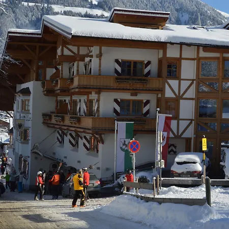 ホテル Kaiserhof Kitzbuehel, 4 Sterne Superior 4*