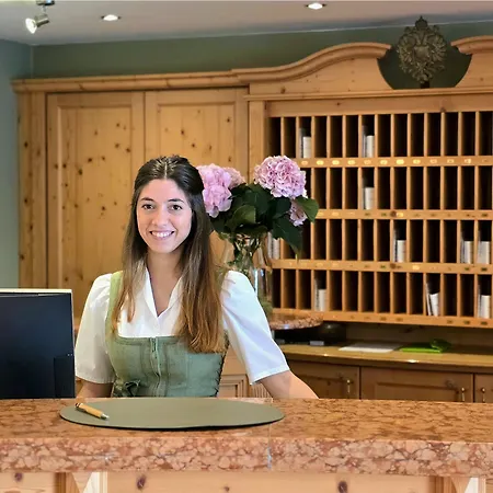 Kaiserhof Kitzbuehel, 4 Sterne Superior 4* キッツビュール
