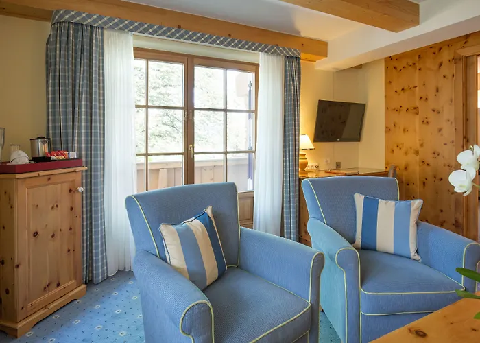 Отель Kaiserhof Kitzbuehel, 4 Sterne Superior Кицбюэль