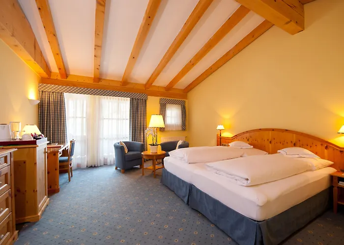 Szálloda Kaiserhof Kitzbuehel, 4 Sterne Superior 4*